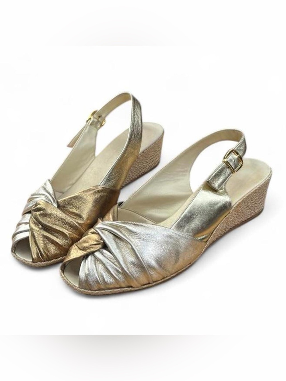 Size 38 Metallic Gold Two-Tone Wedge Sandals